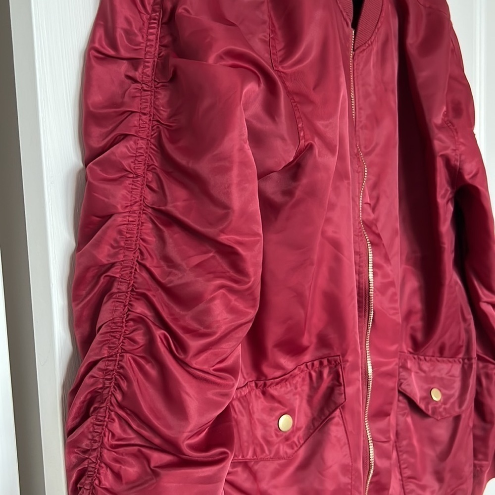 Red zip up bomber jacket-perfect Spring jacket - Picture 2 of 3